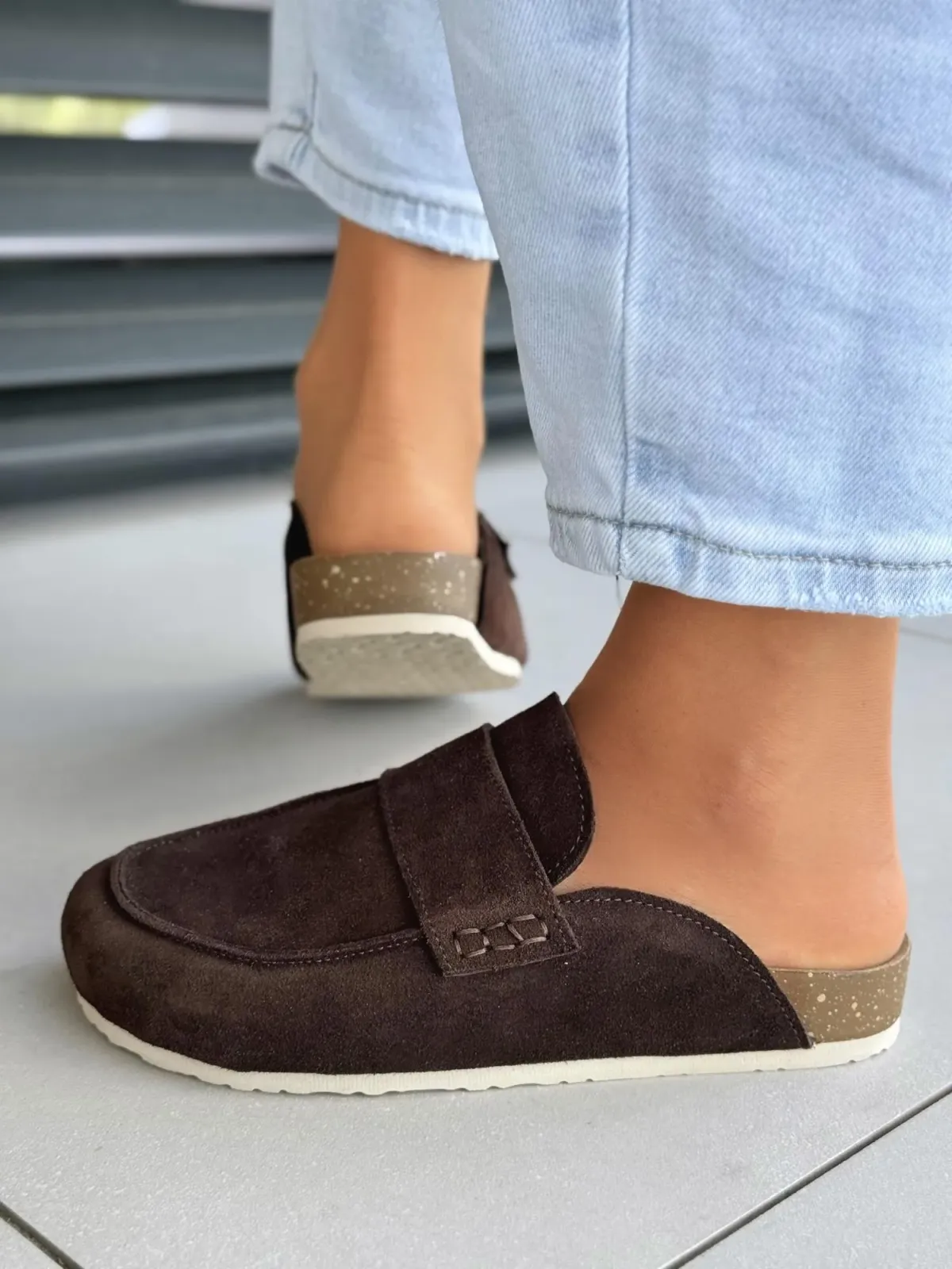 Klapki damskie OLEKSY ze skóry naturalnej Polskiej produkcji