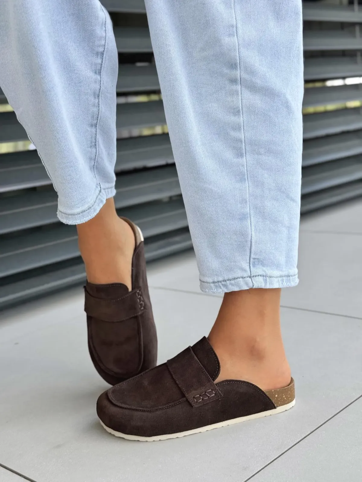 Klapki damskie OLEKSY ze skóry naturalnej Polskiej produkcji