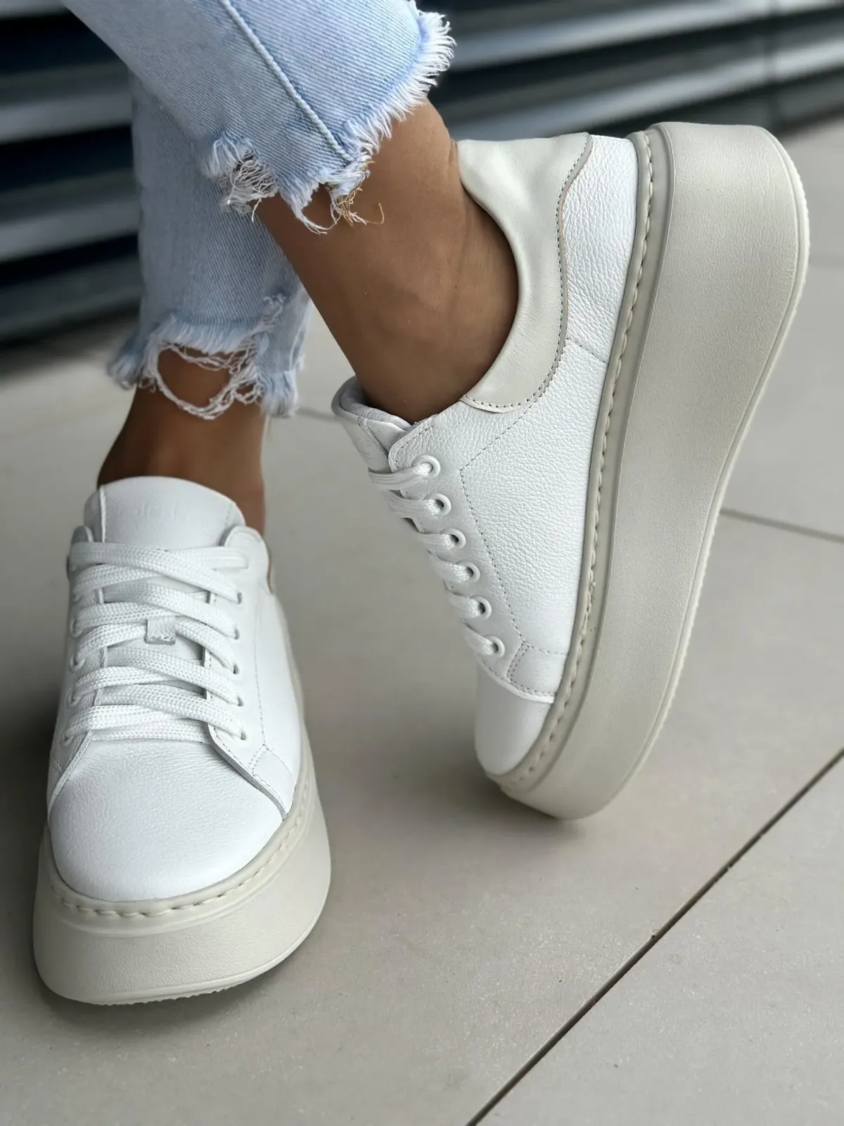 Sneakersy damskie OLEKSY ze skóry naturalnej Polskiej produkcji