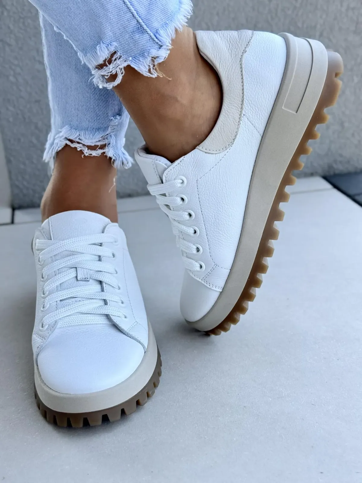 Sneakersy damskie OLEKSY ze skóry naturalnej Polskiej produkcji