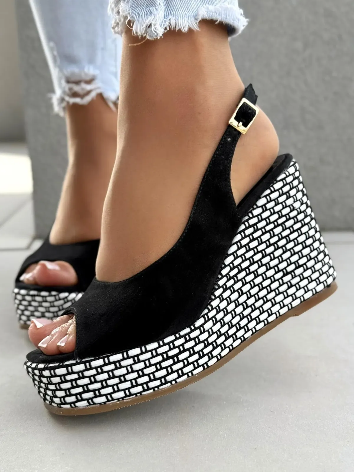 Sandałki damskie OLEKSY ze skóry naturalnej Polskiej produkcji