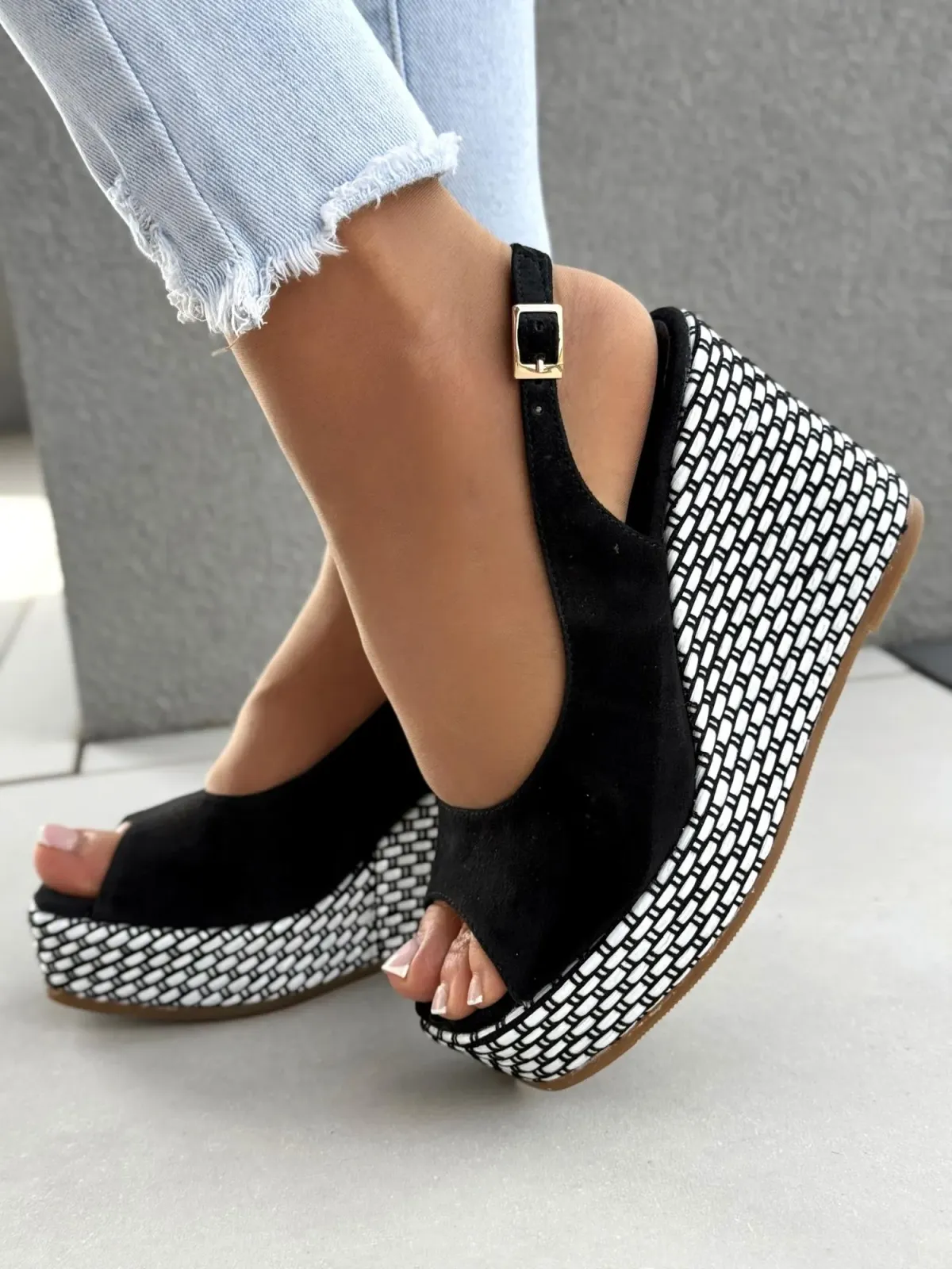 Sandałki damskie OLEKSY ze skóry naturalnej Polskiej produkcji