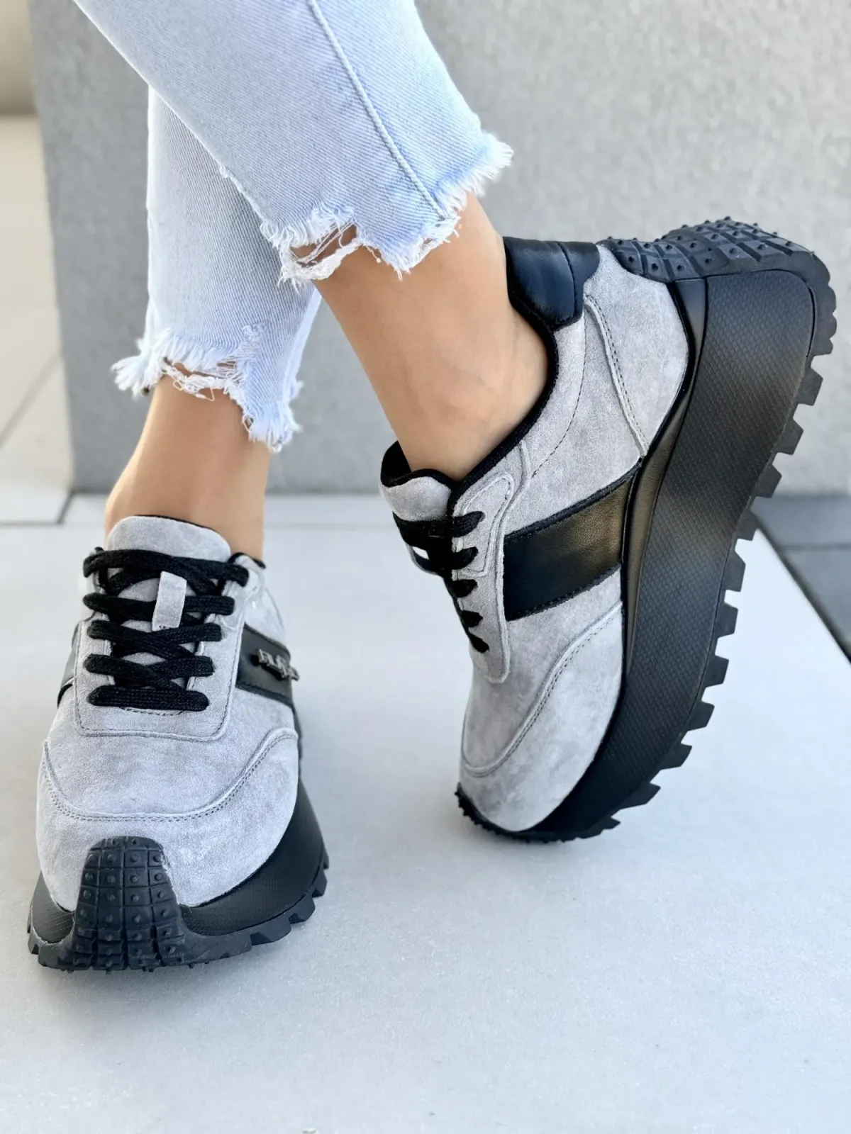 Sneakersy damskie ze skóry naturalnej