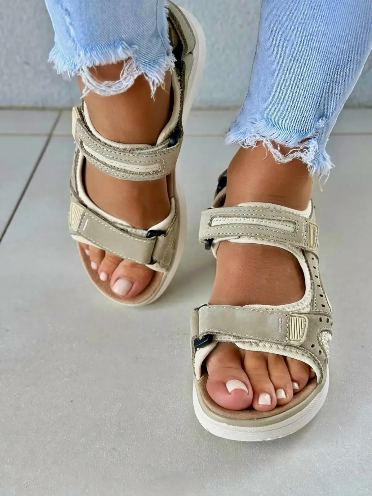 Sandały damskie ze skóry naturalnej