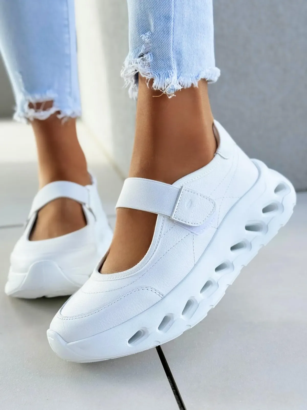 Sneakersy damskie OLEKSY ze skóry naturalnej Polskiej produkcji