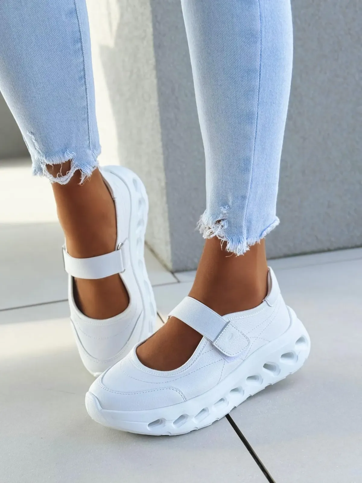 Sneakersy damskie OLEKSY ze skóry naturalnej Polskiej produkcji