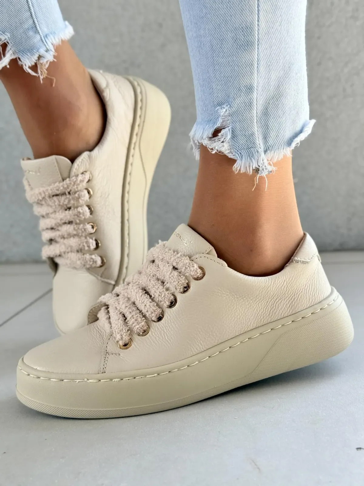 Sneakersy damskie OLEKSY ze skóry naturalnej Polskiej produkcji