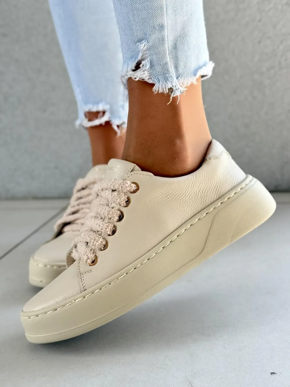 Sneakersy damskie OLEKSY ze skóry naturalnej Polskiej produkcji