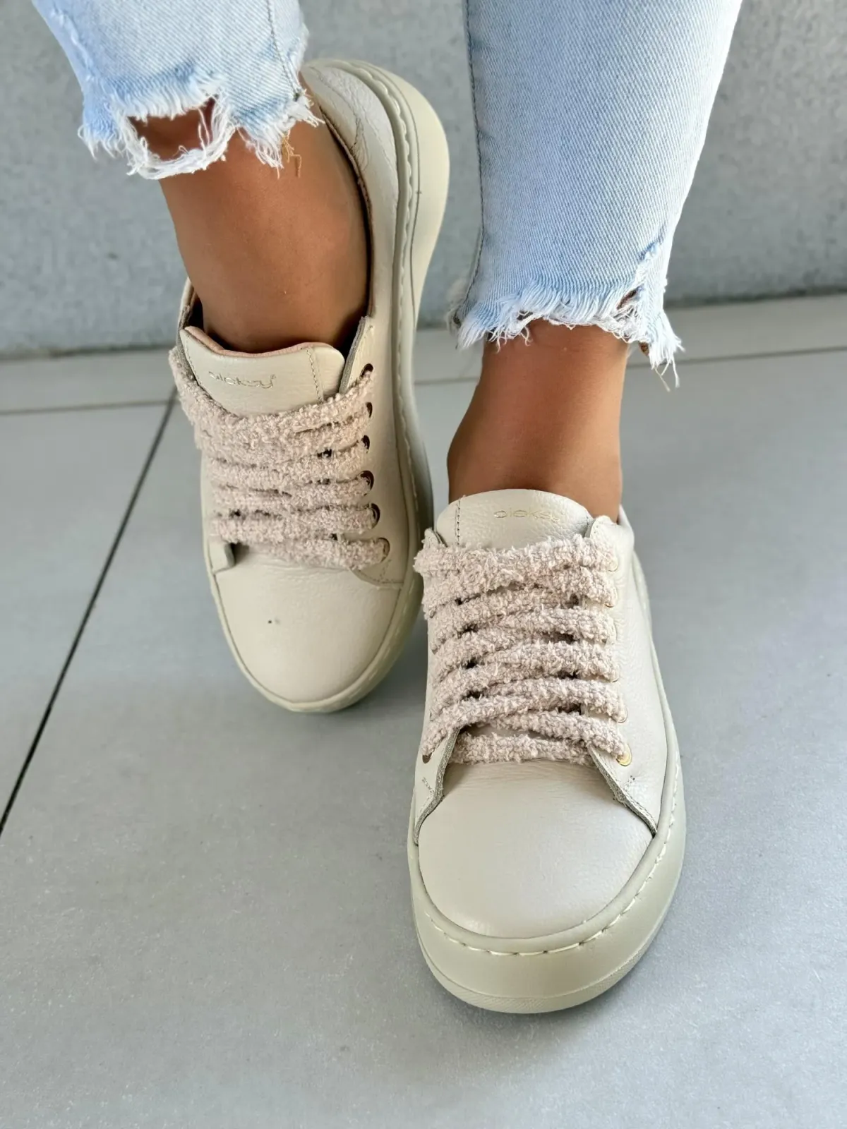 Sneakersy damskie OLEKSY ze skóry naturalnej Polskiej produkcji