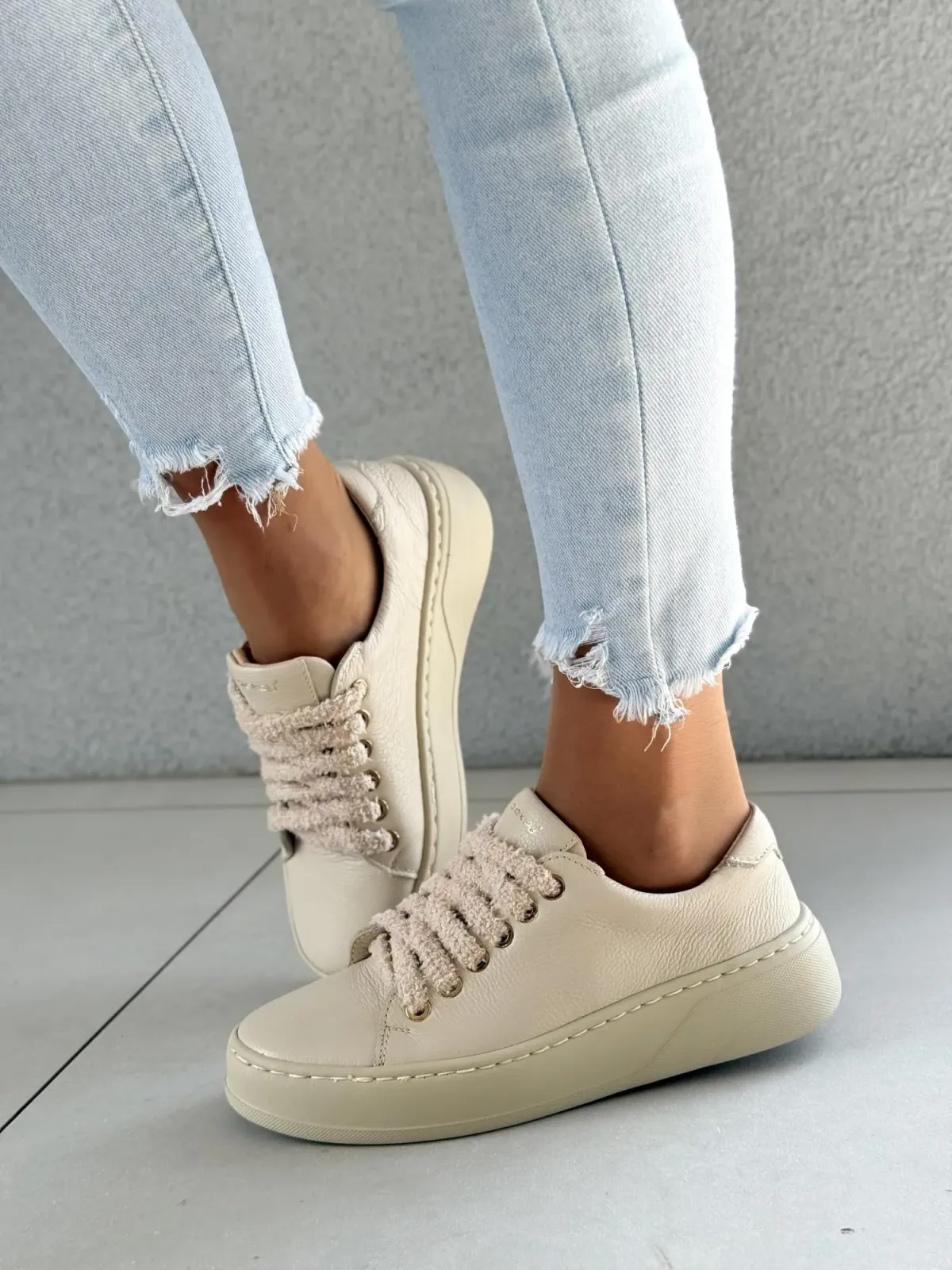 Sneakersy damskie OLEKSY ze skóry naturalnej Polskiej produkcji