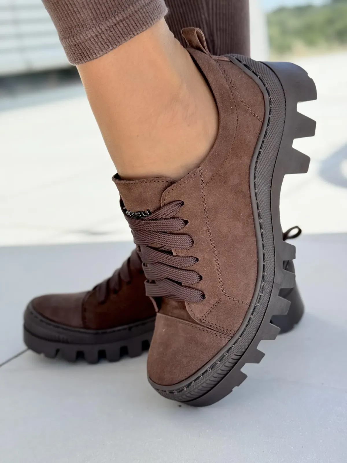 Trapery damskie OLEKSY ze skóry naturalnej Polskiej produkcji