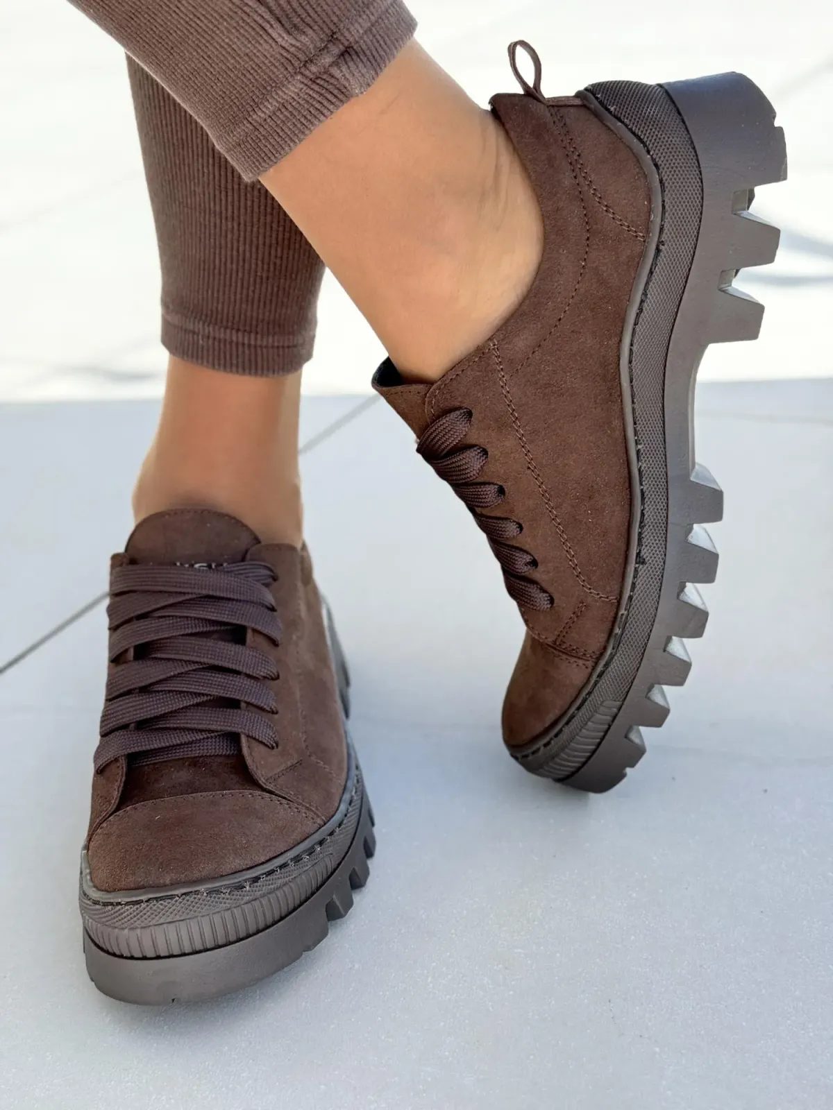 Trapery damskie OLEKSY ze skóry naturalnej Polskiej produkcji