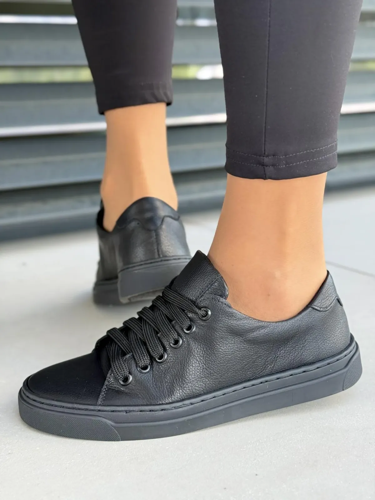 Sneakersy damskie OLEKSY ze skóry naturalnej Polskiej produkcji