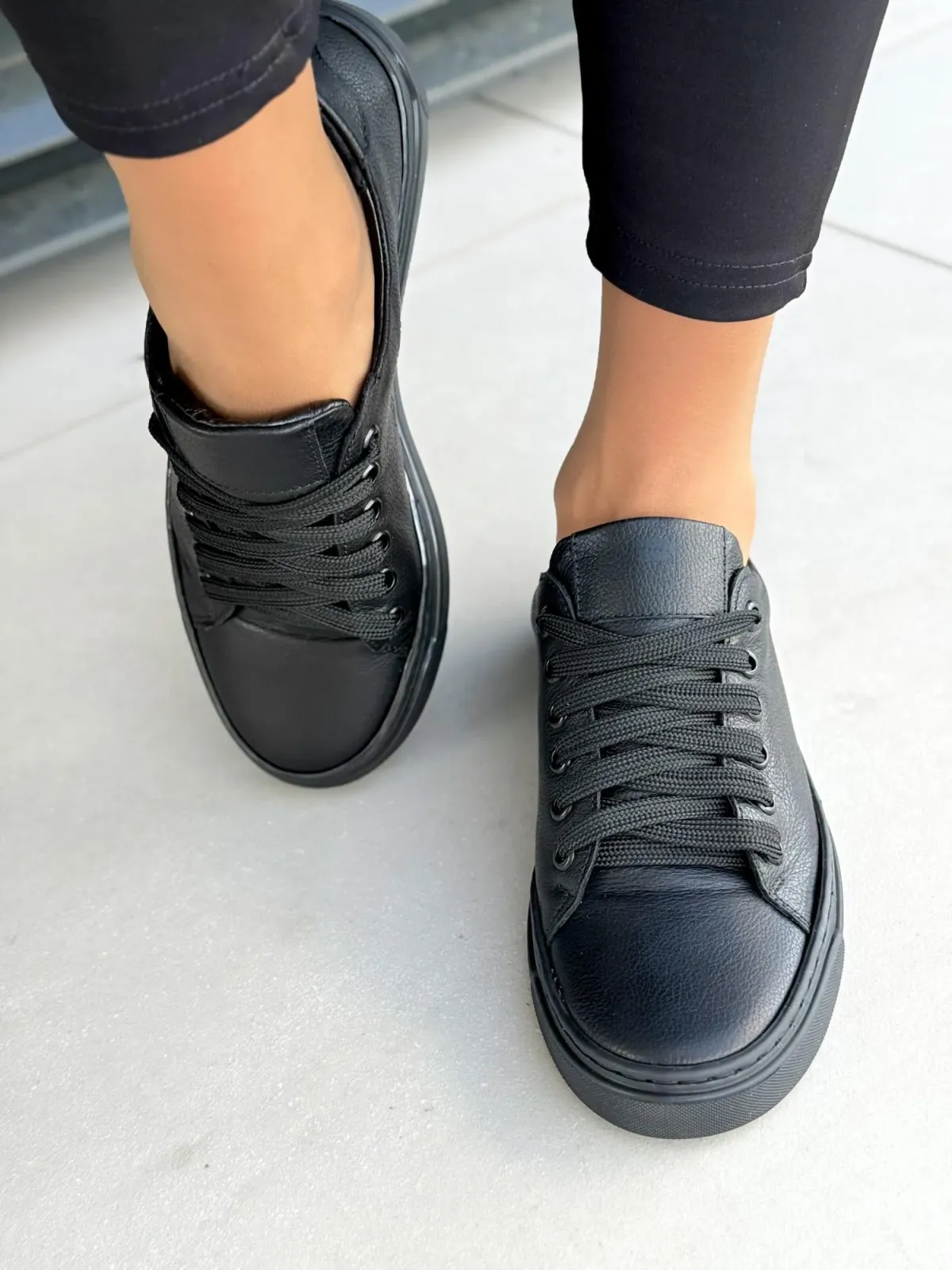 Sneakersy damskie OLEKSY ze skóry naturalnej Polskiej produkcji