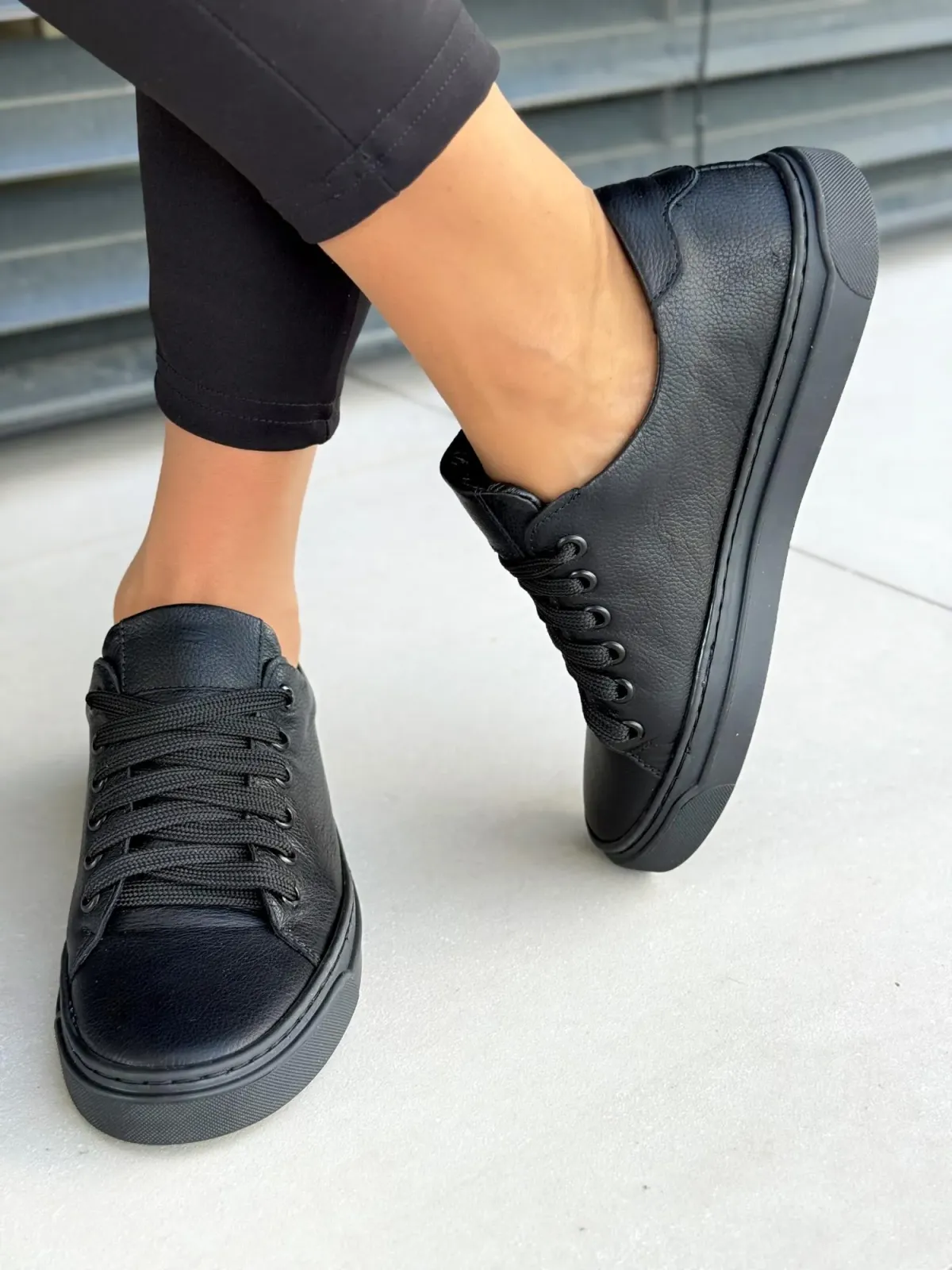 Sneakersy damskie OLEKSY ze skóry naturalnej Polskiej produkcji