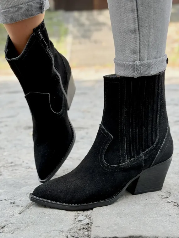 Kodbojki damskie ze skóry naturalnej