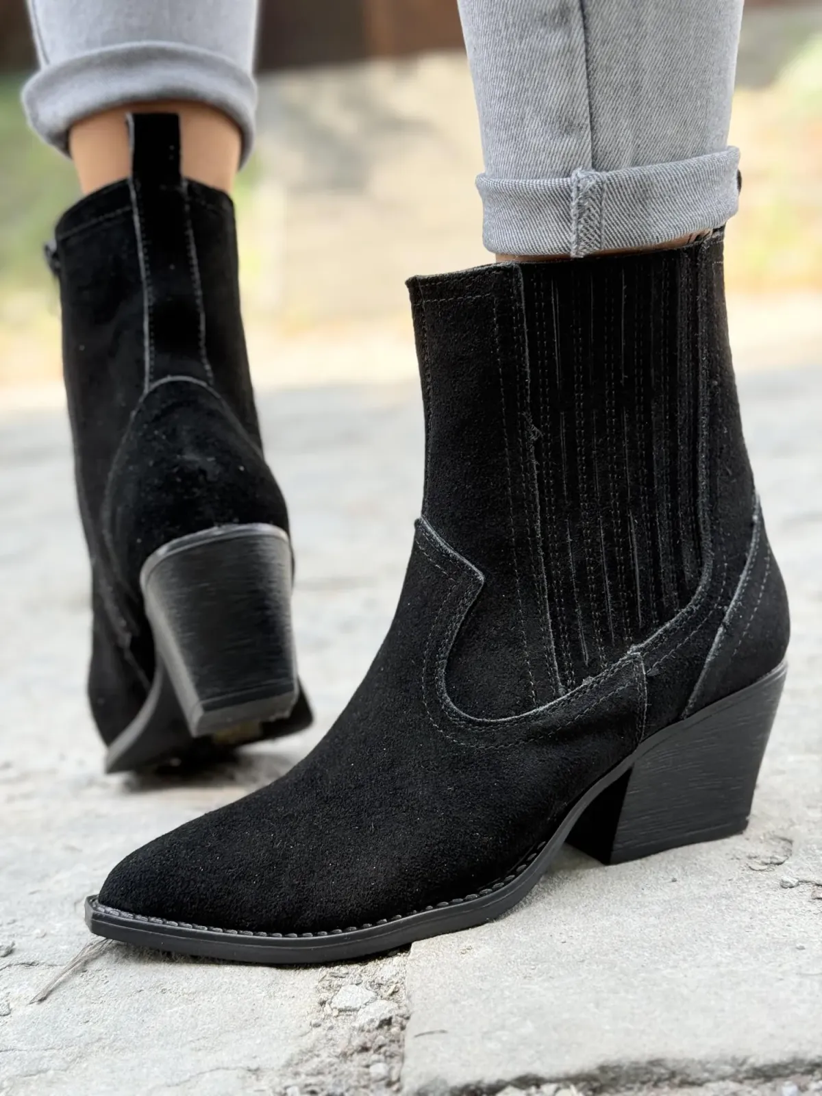 Kodbojki damskie ze skóry naturalnej