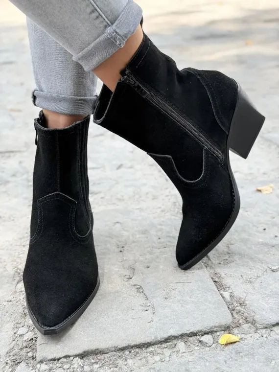 Kodbojki damskie ze skóry naturalnej