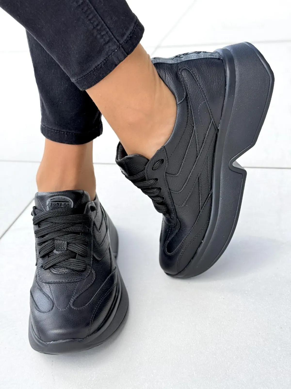 Sneakersy damskie OLEKSY ze skóry naturalnej Polskiej produkcji