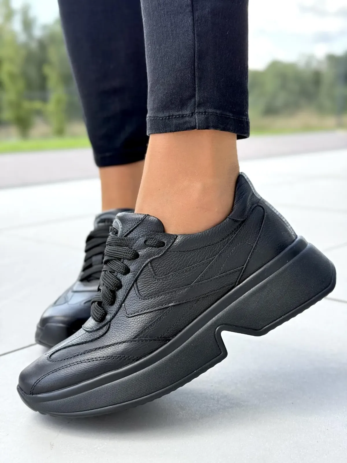 Sneakersy damskie OLEKSY ze skóry naturalnej Polskiej produkcji