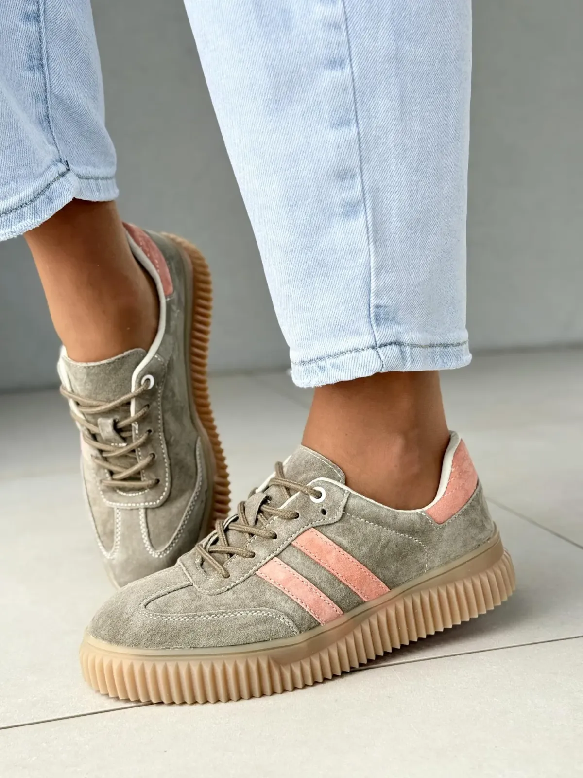 Sneakersy damskie ze skóry naturalnej