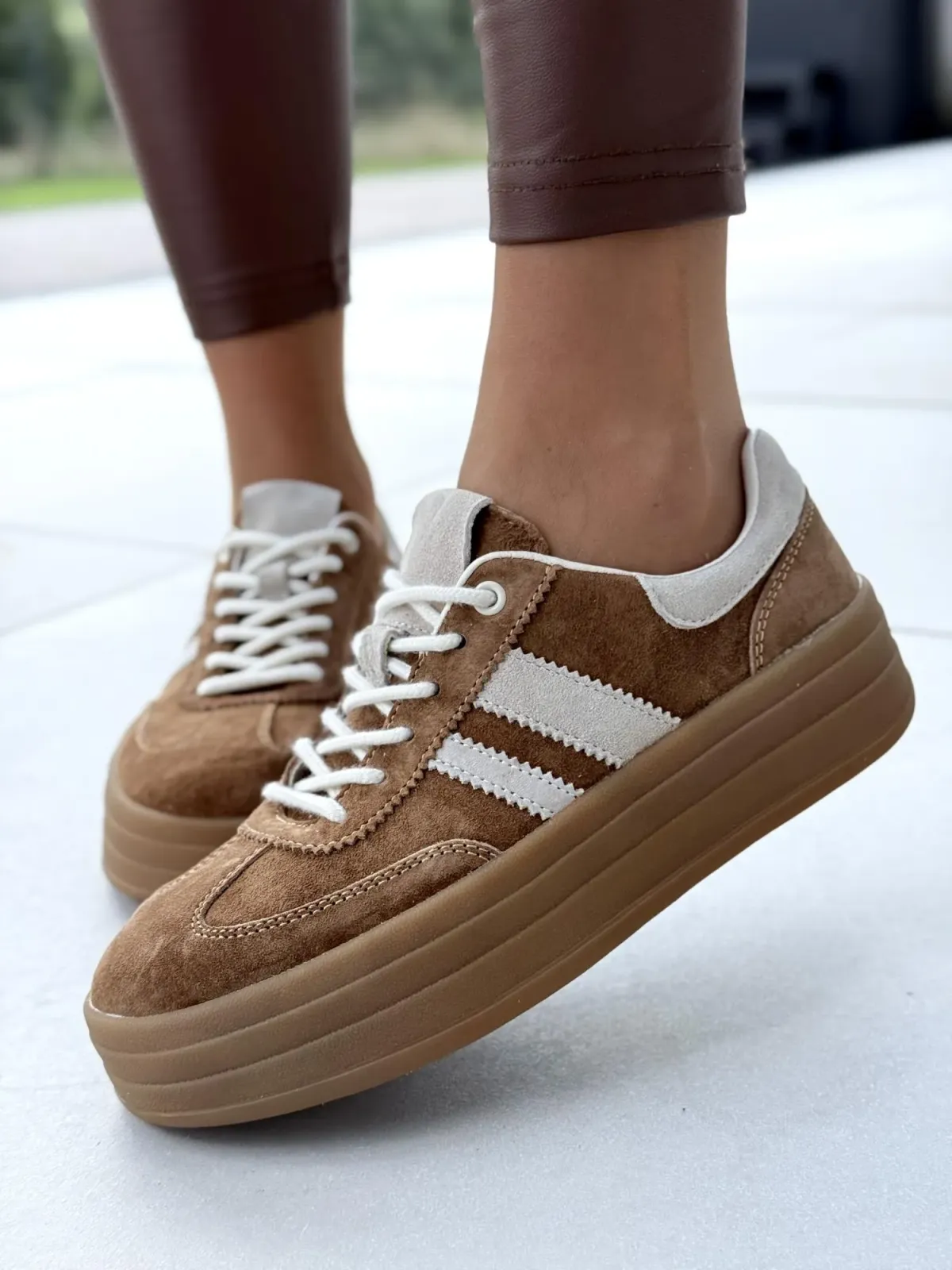 Sneakersy damskie ze skóry naturalnej