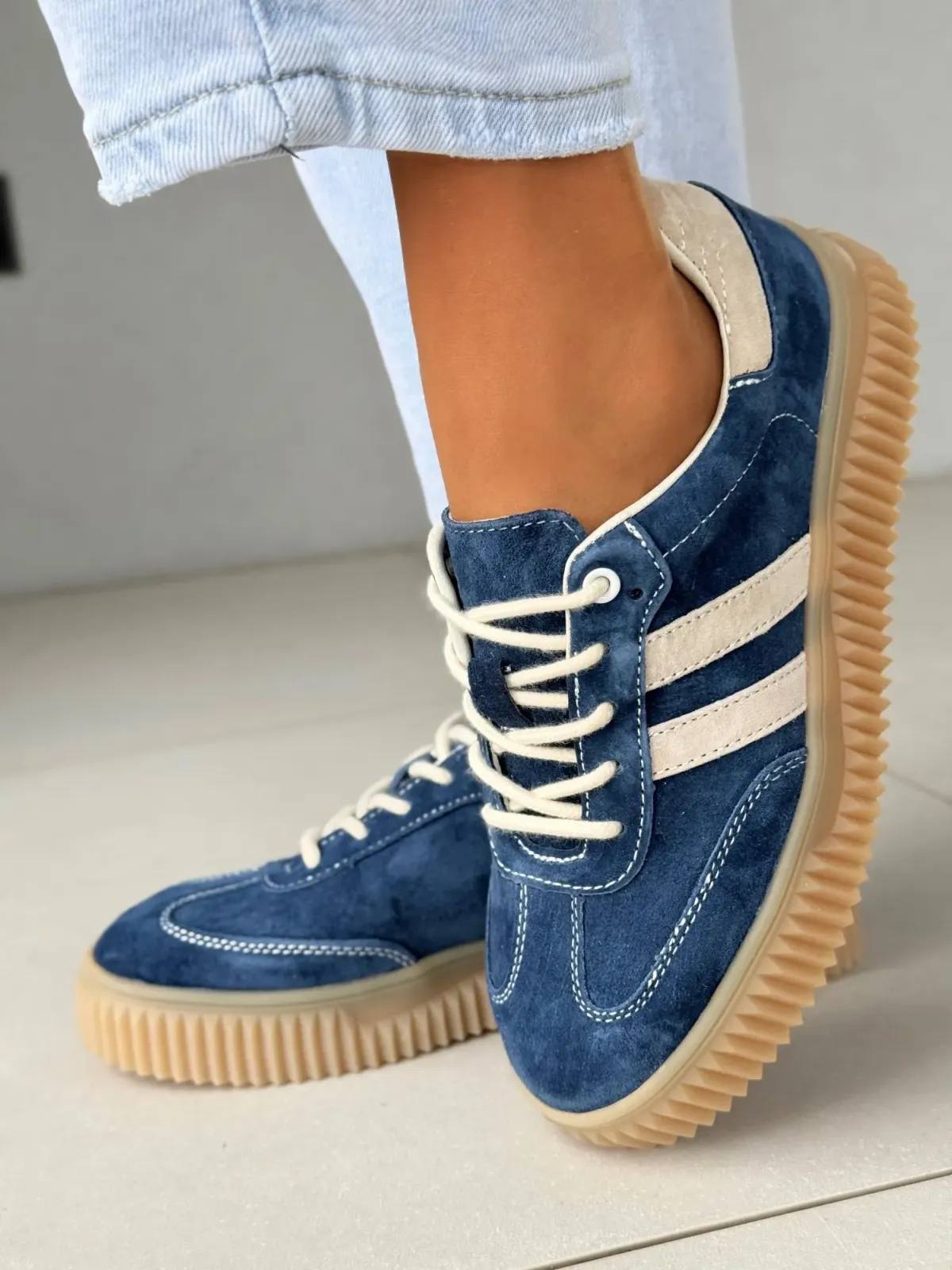 Sneakersy damskie ze skóry naturalnej