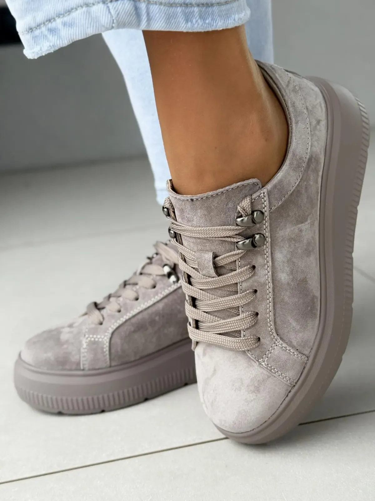 Sneakersy damskie ze skóry naturalnej