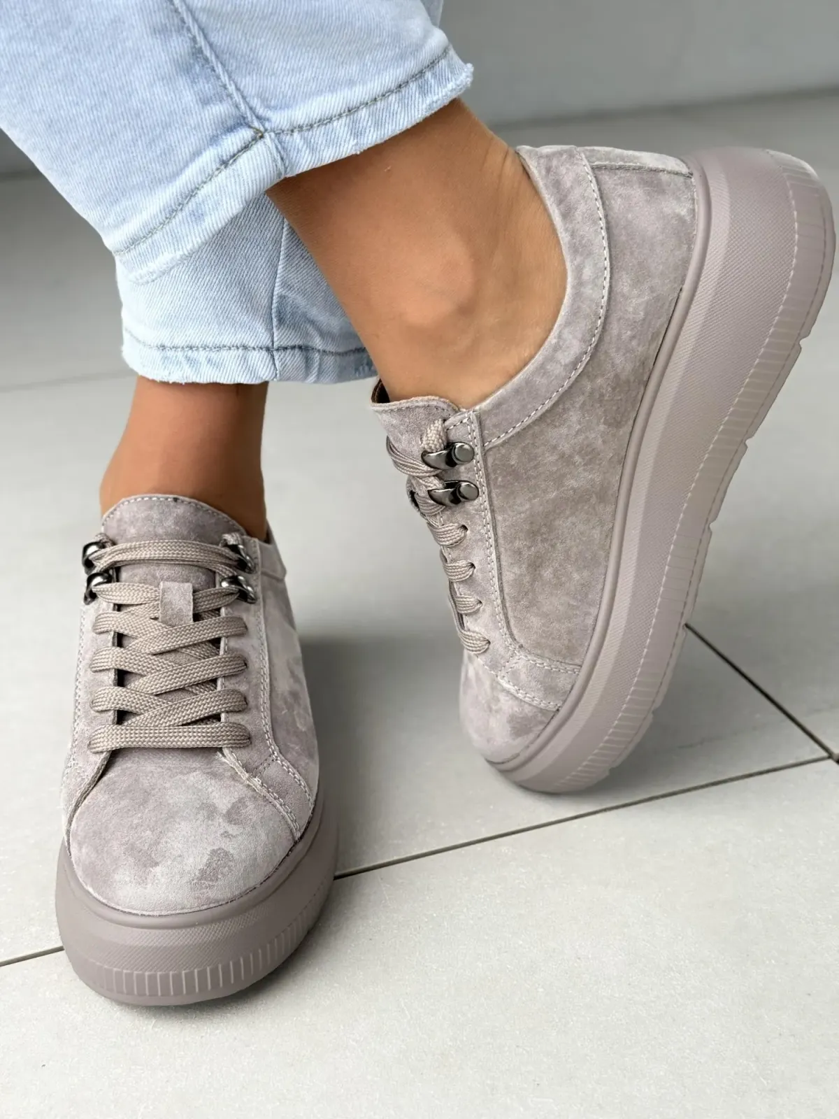 Sneakersy damskie ze skóry naturalnej