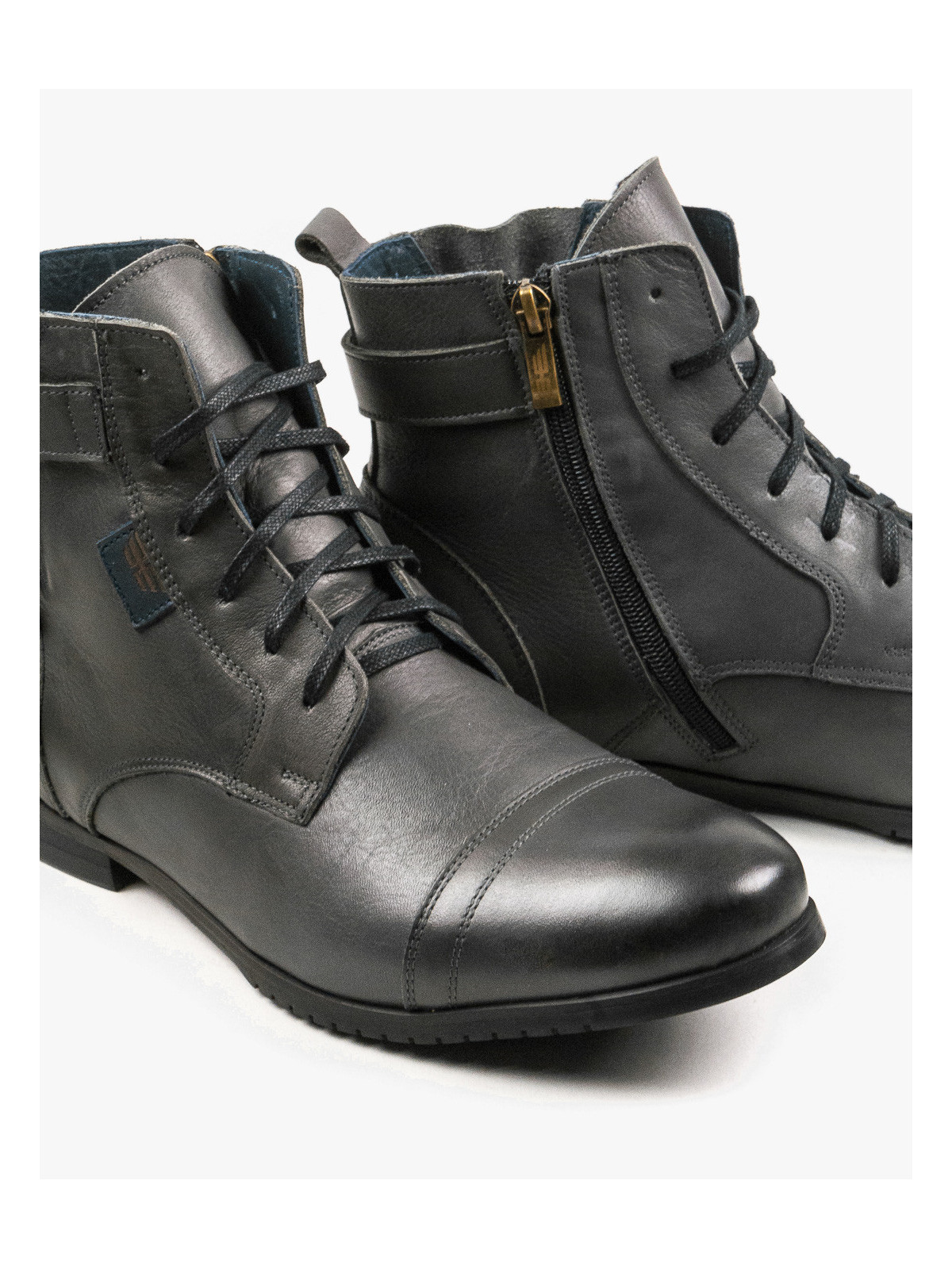 Szare botki męskie skórzane