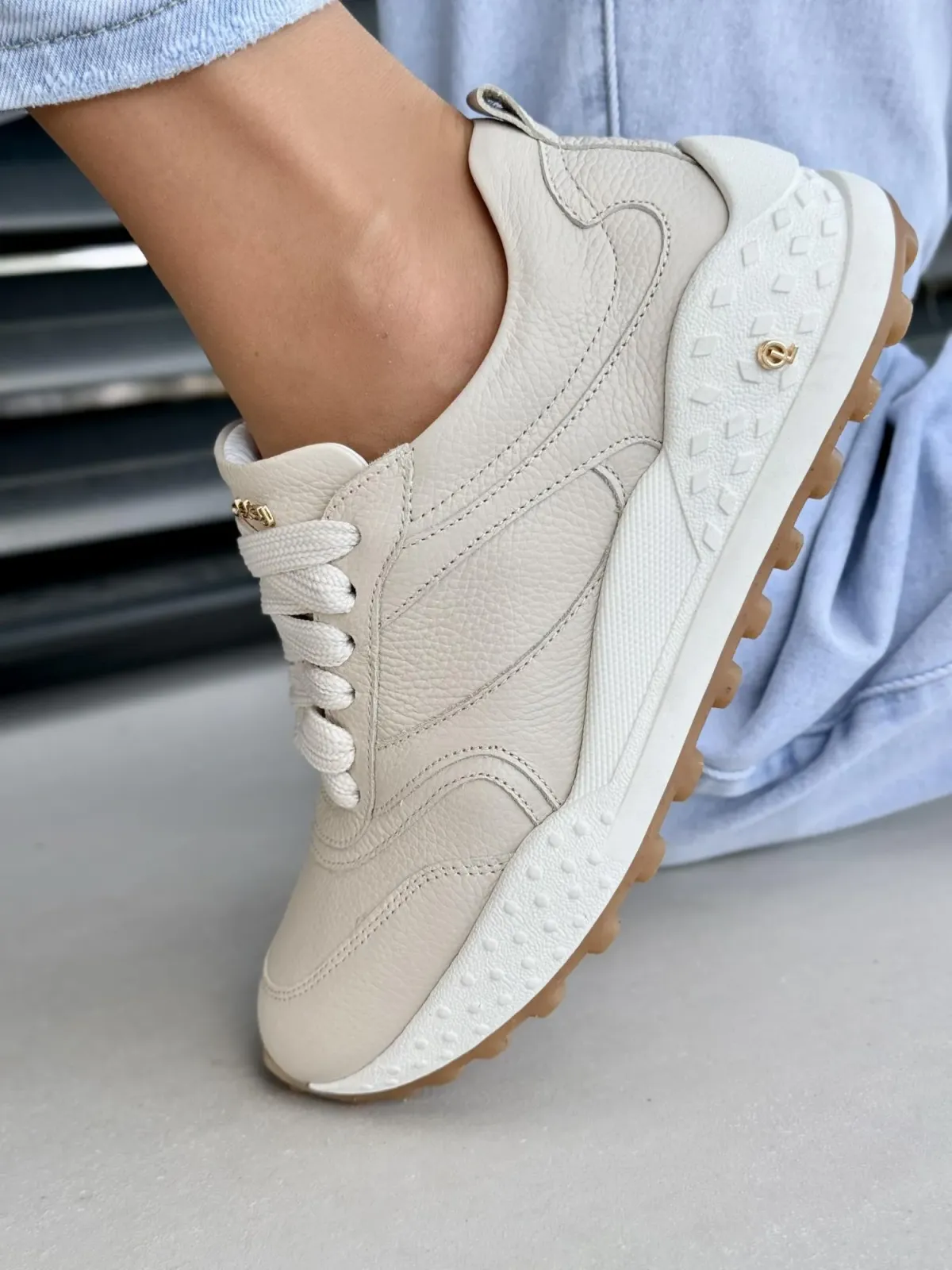 Sneakersy damskie OLEKSY ze skóry naturalnej Polskiej produkcji