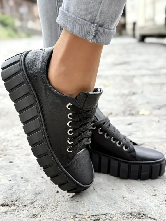 Sneakersy damskie OLEKSY ze skóry naturalnej Polskiej produkcji