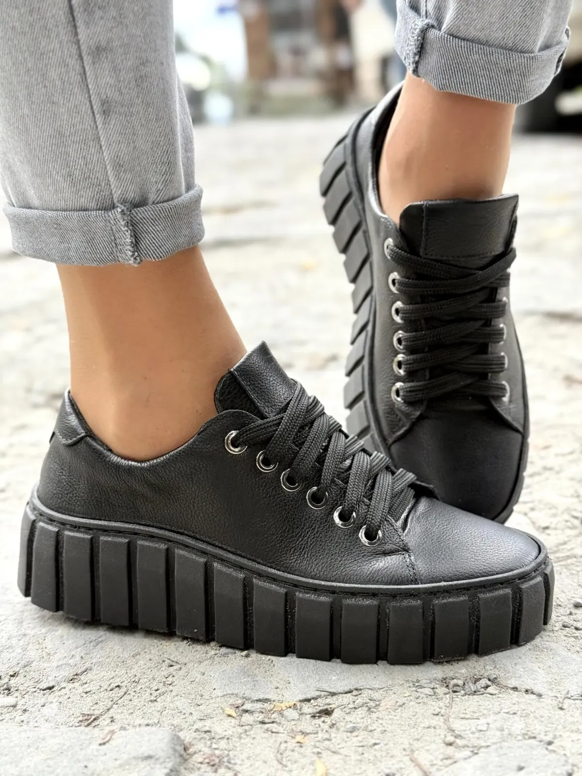 Sneakersy damskie OLEKSY ze skóry naturalnej Polskiej produkcji