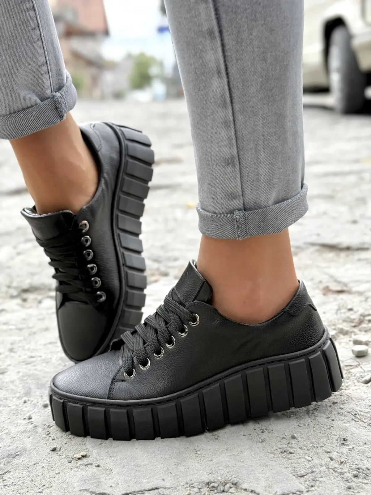 Sneakersy damskie OLEKSY ze skóry naturalnej Polskiej produkcji