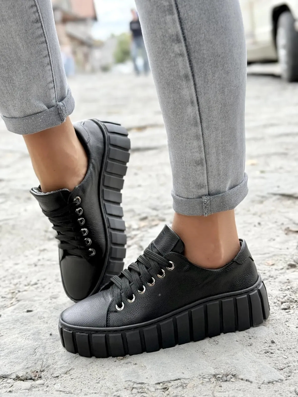 Sneakersy damskie OLEKSY ze skóry naturalnej Polskiej produkcji