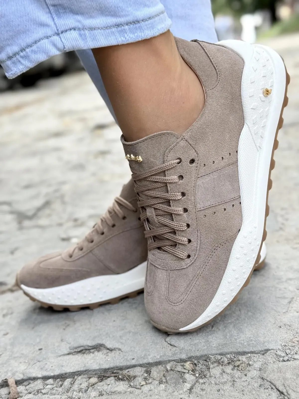 Sneakersy damskie OLEKSY ze skóry naturalnej Polskiej produkcji