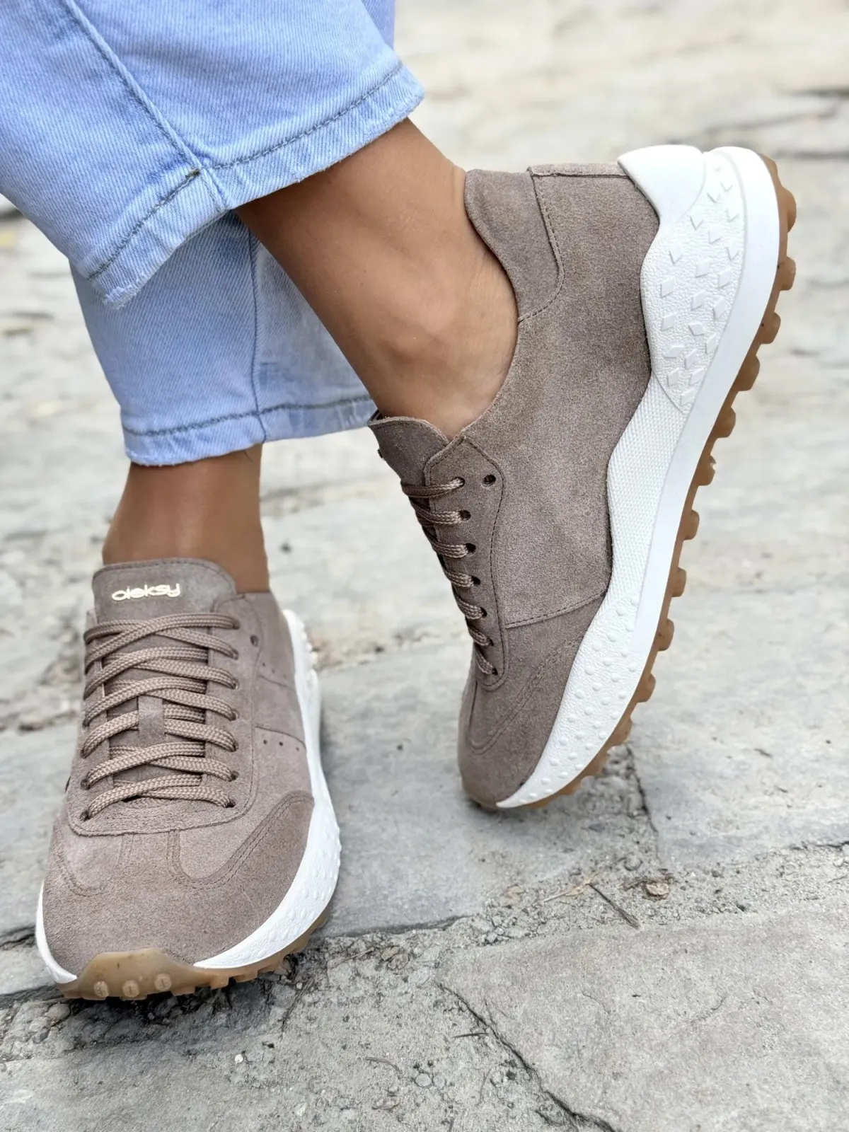 Sneakersy damskie OLEKSY ze skóry naturalnej Polskiej produkcji