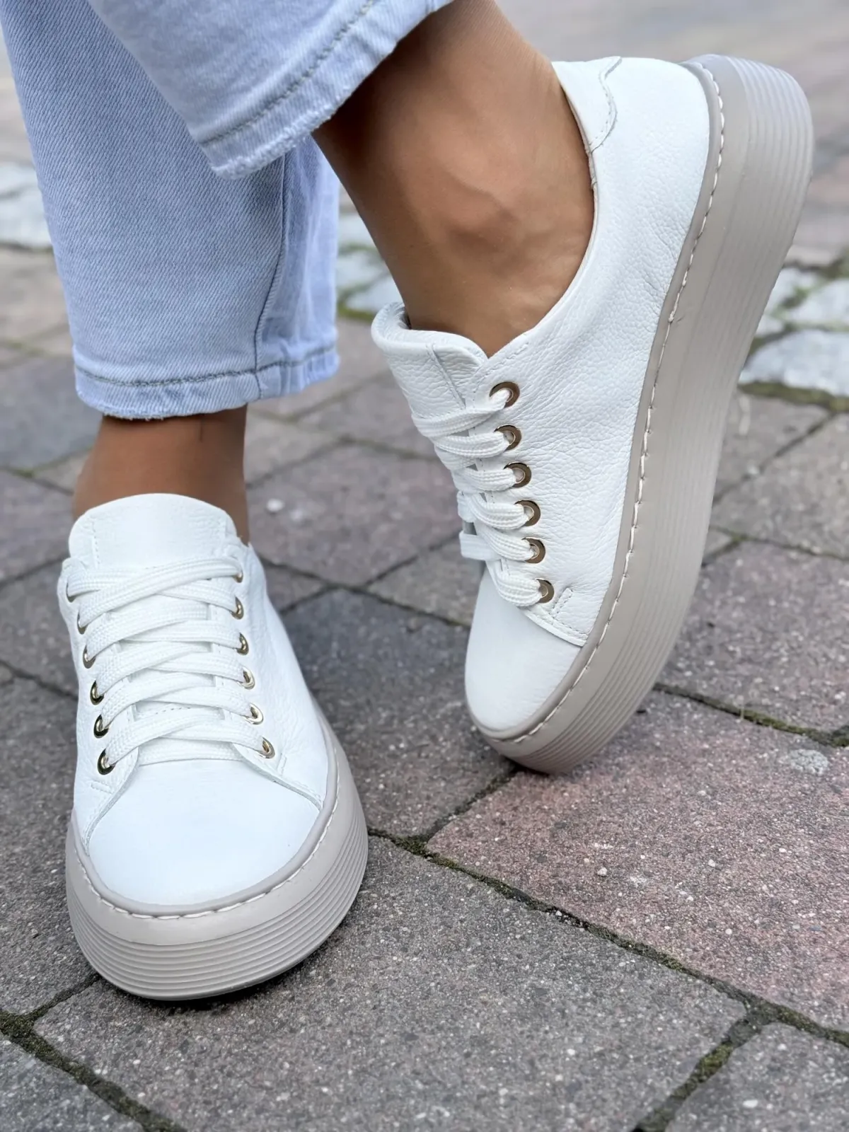 Sneakersy damskie OLEKSY ze skóry naturalnej Polskiej produkcji