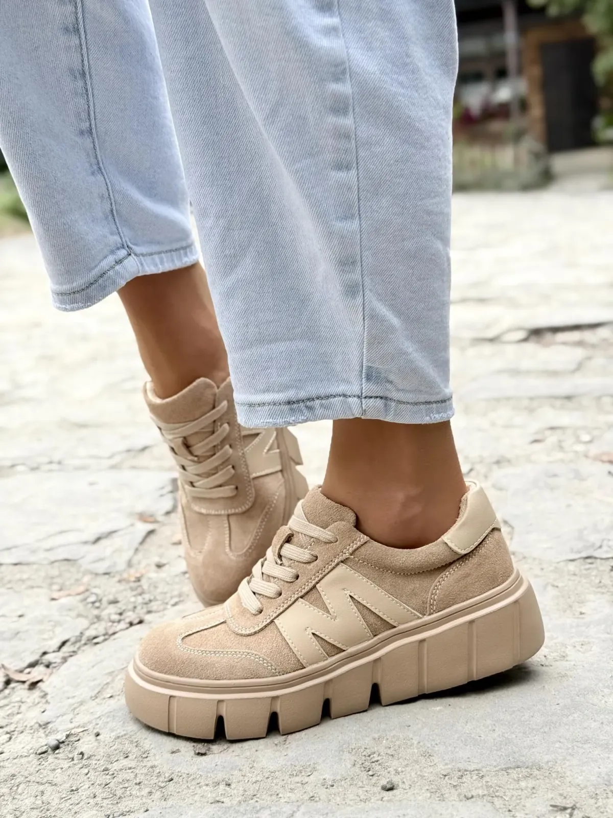 Sneakersy damskie ze skóry naturalnej