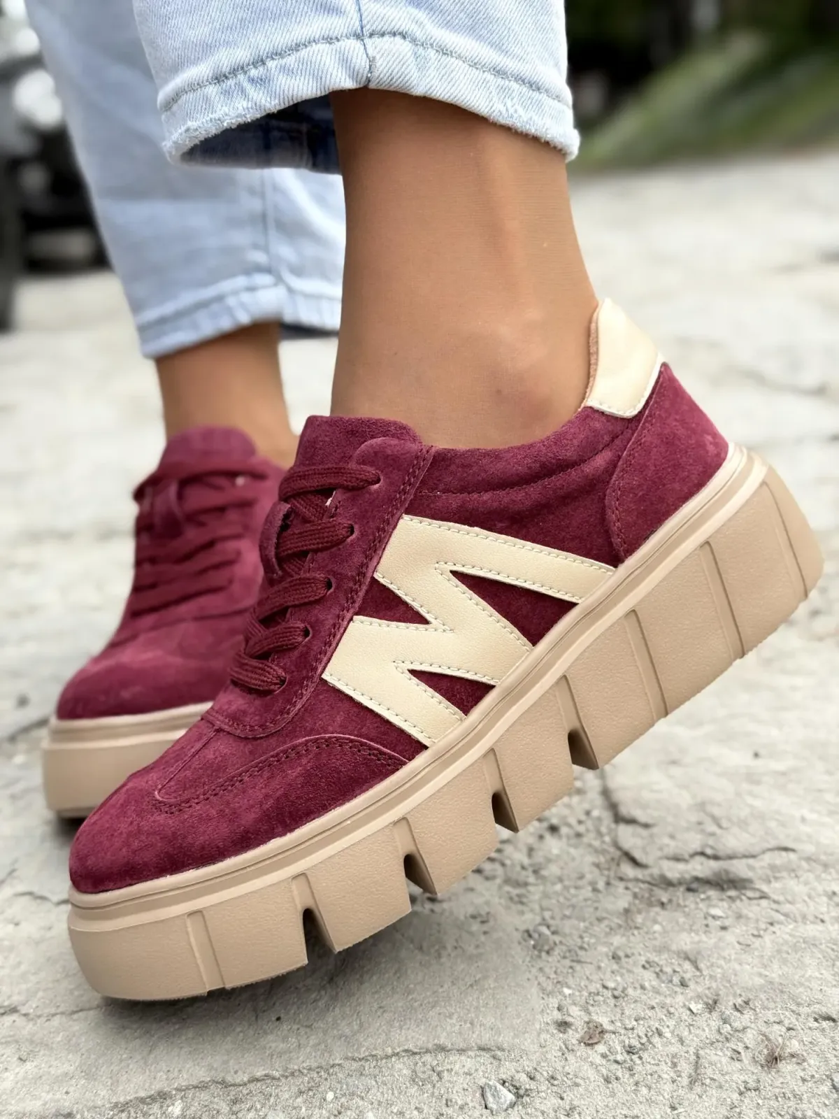 Sneakersy damskie ze skóry naturalnej