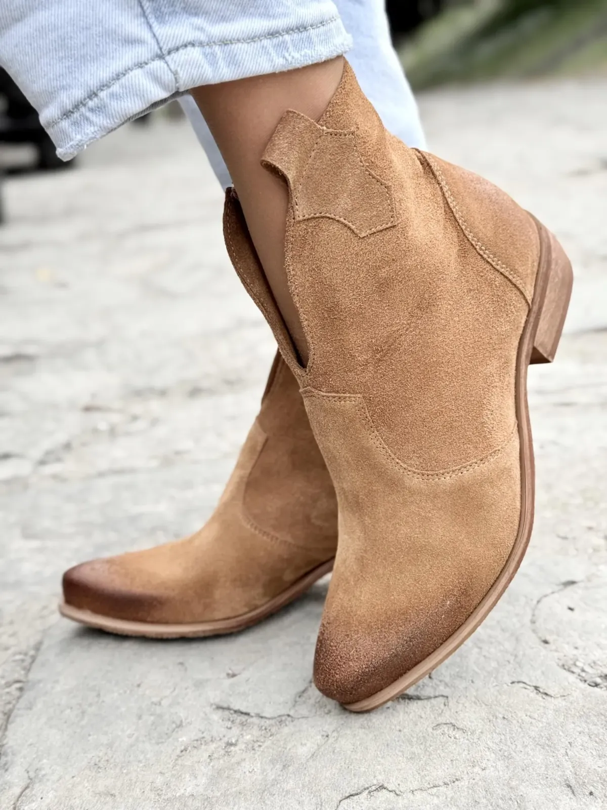 Kowbojki damskie OLEKSY ze skóry naturalnej Polskiej produkcji