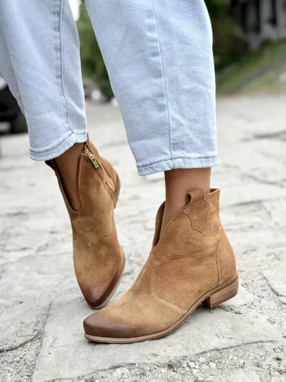 Kowbojki damskie OLEKSY ze skóry naturalnej Polskiej produkcji