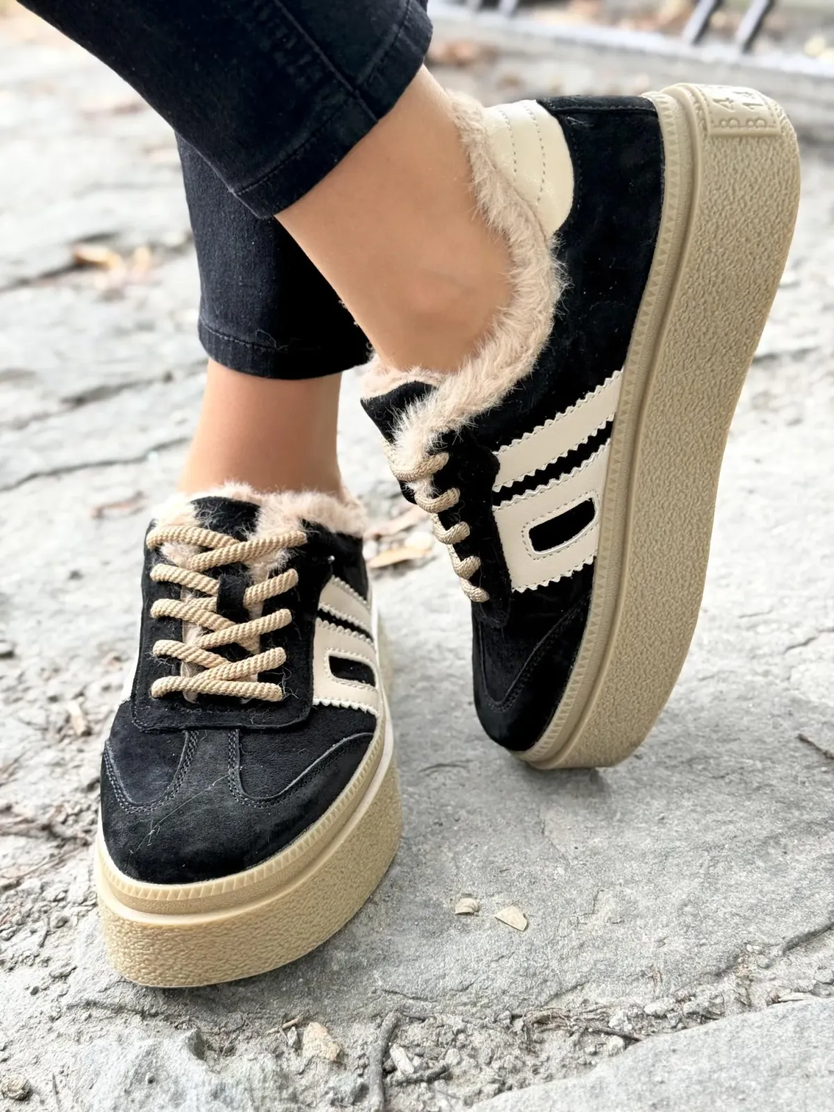 Sneakersy damskie ze skóry naturalnej