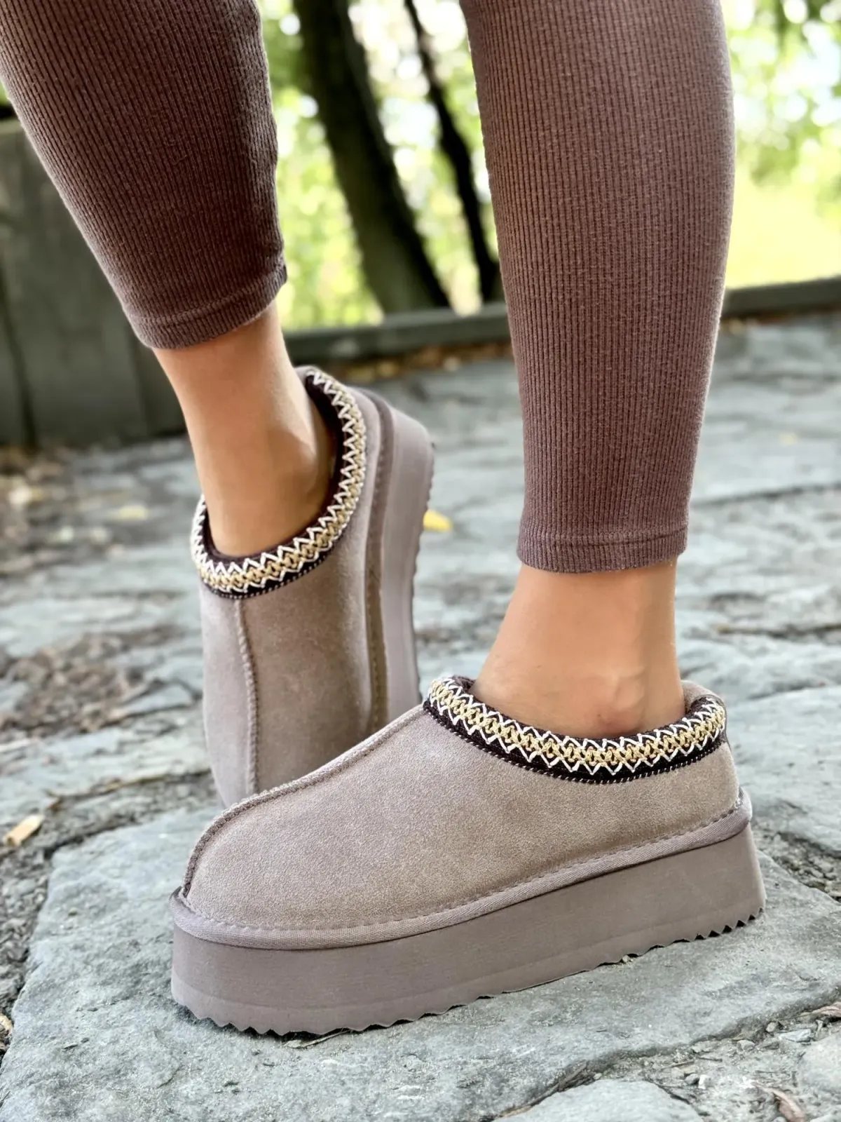 Modne śniegowce ze skóry naturalnej