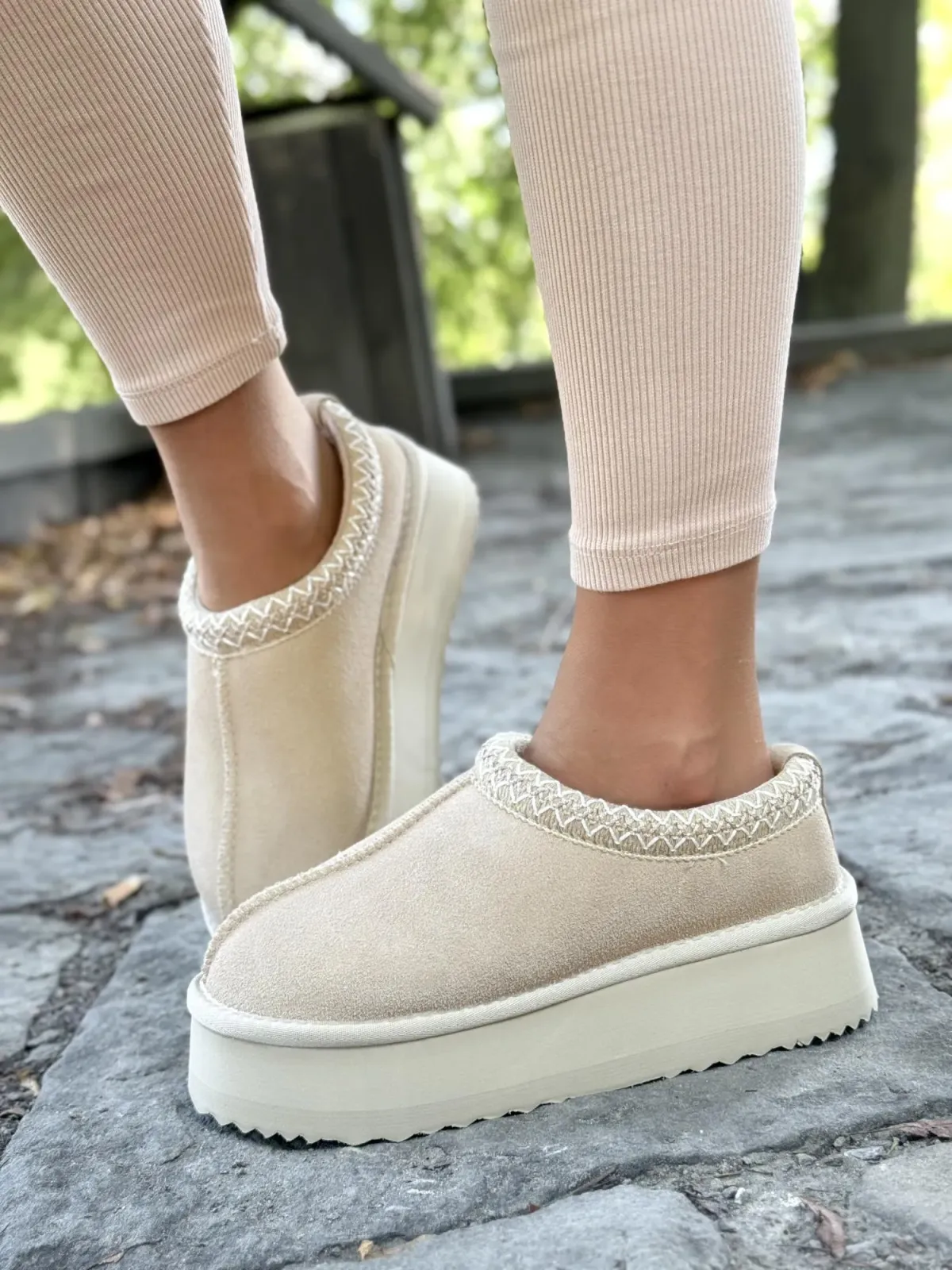 Modne śniegowce ze skóry naturalnej