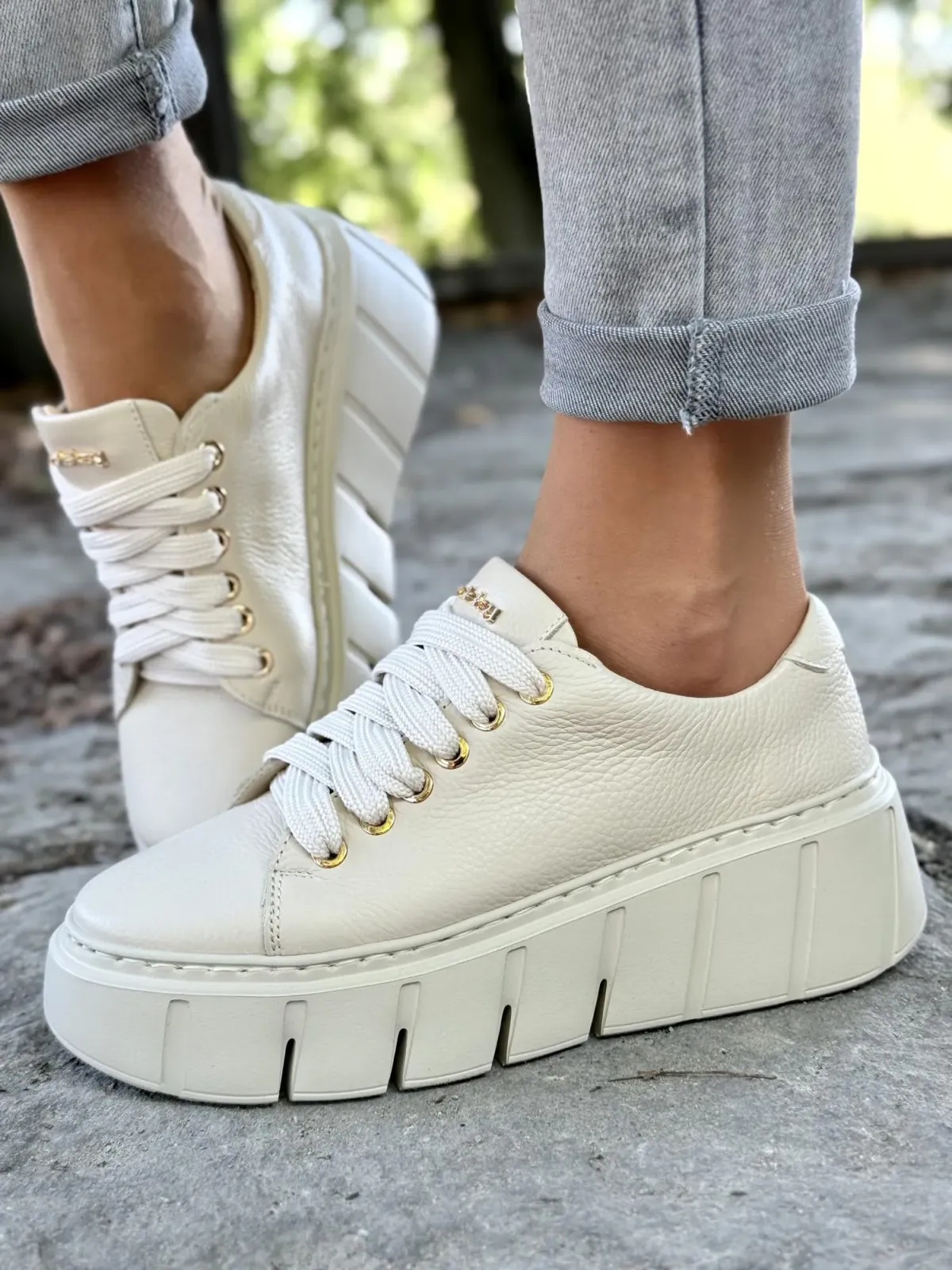 Sneakersy damskie OLEKSY ze skóry naturalnej Polskiej produkcji