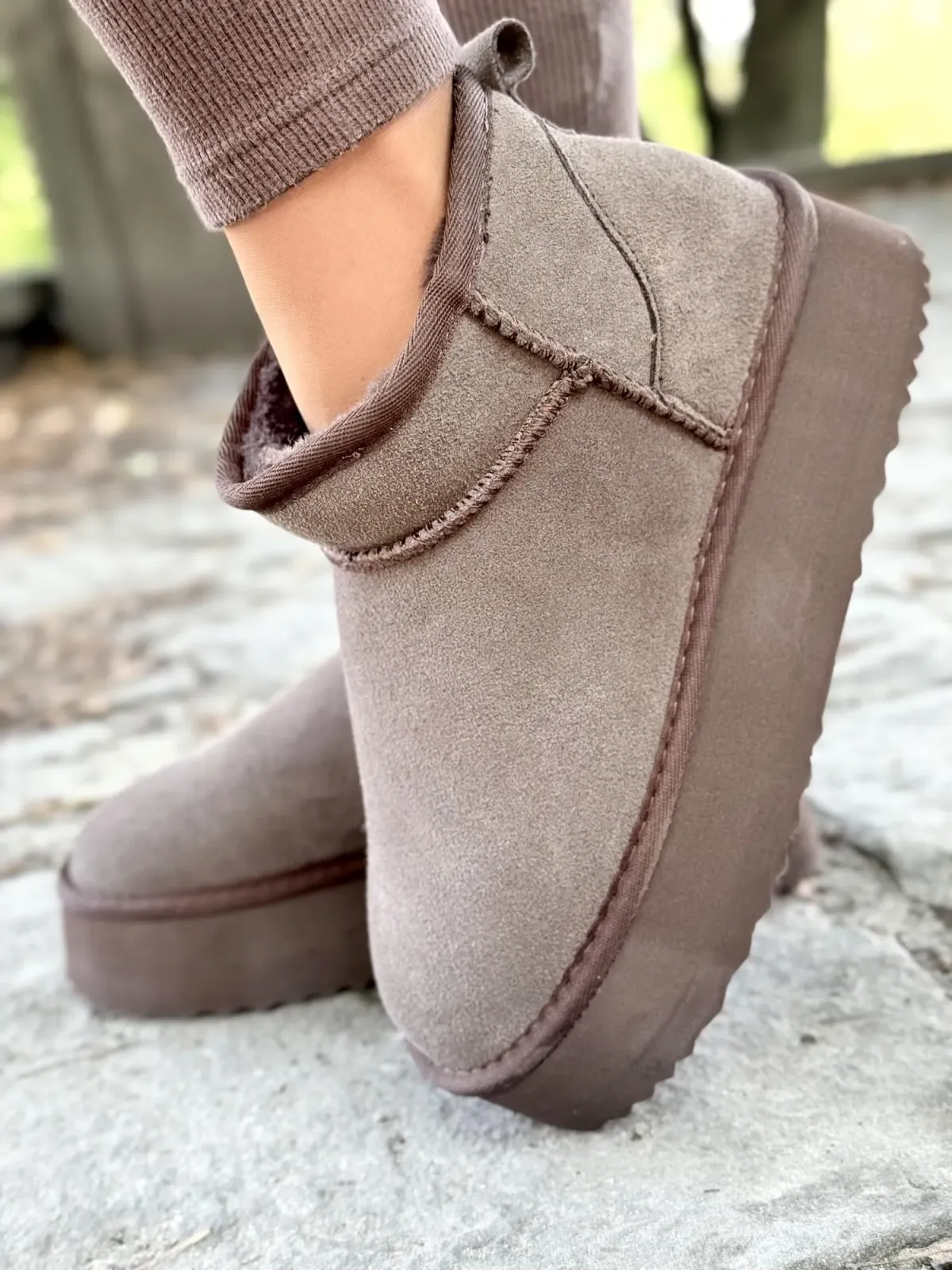 Modne śniegowce ze skóry naturalnej