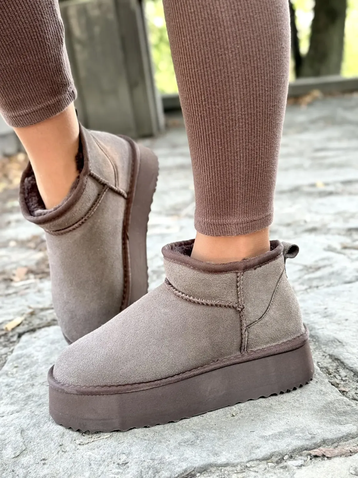 Modne śniegowce ze skóry naturalnej