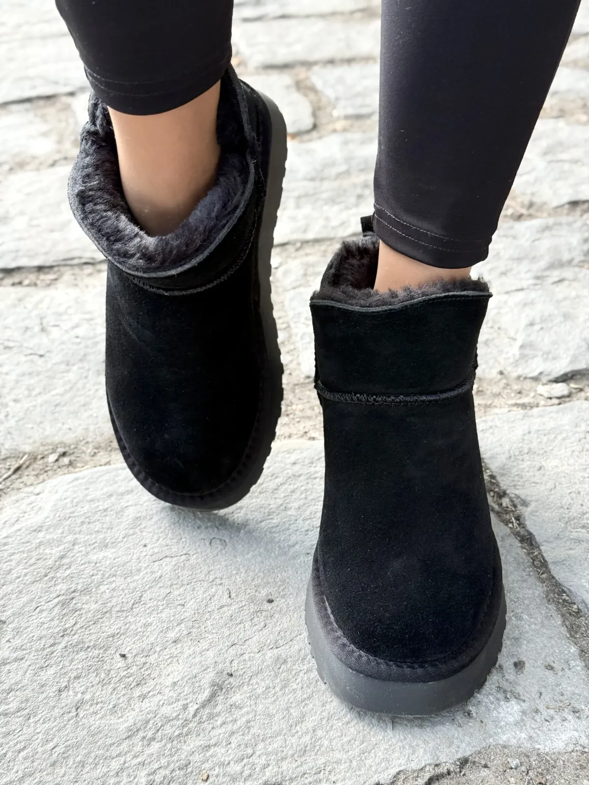 Modne śniegowce damskie ze skóry naturalnej