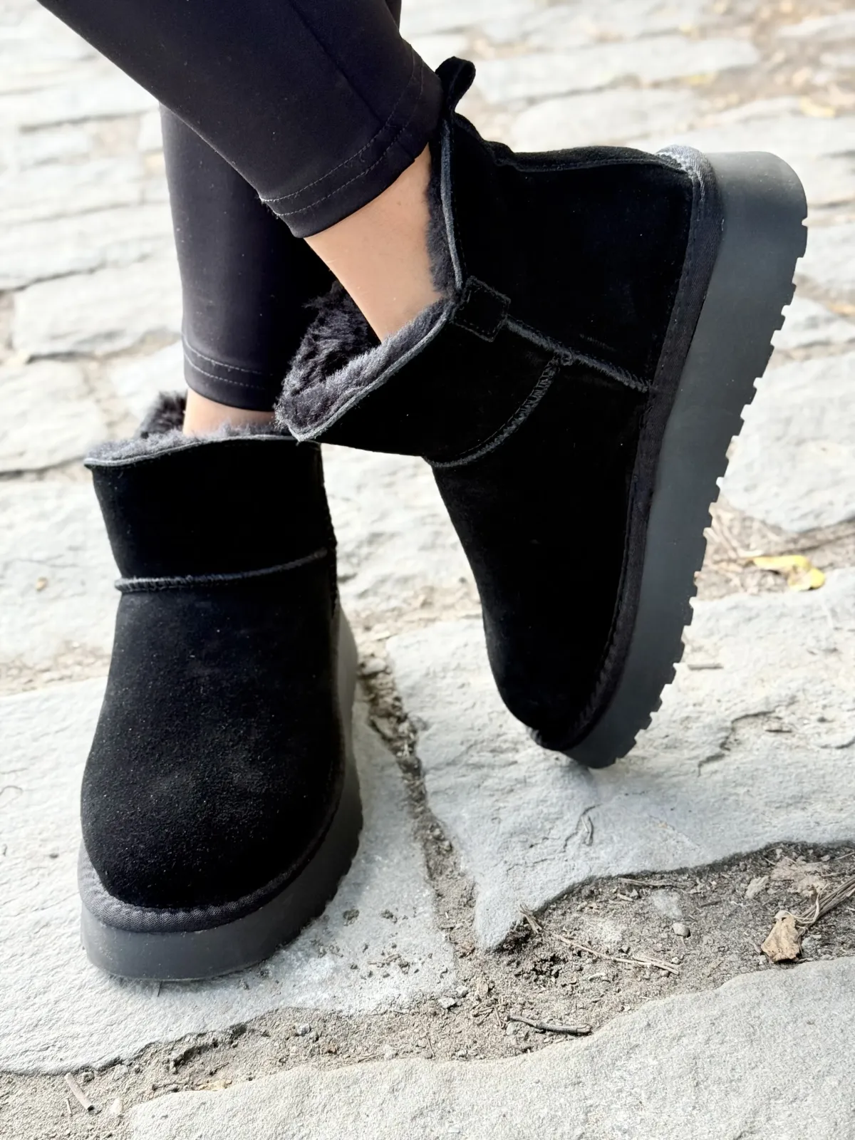 Modne śniegowce damskie ze skóry naturalnej